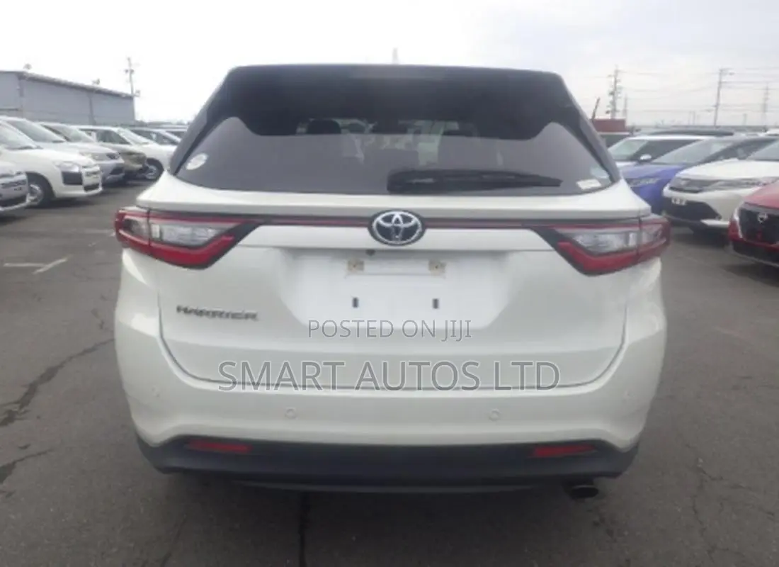 Toyota Harrier 2020 Off white