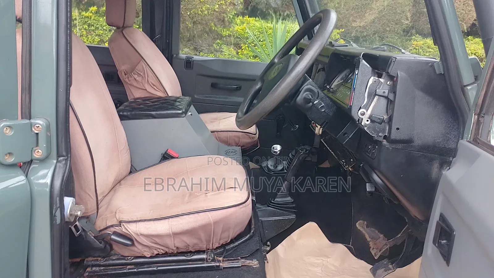 Land Rover Defender Soft Top 4x4 1995 Green