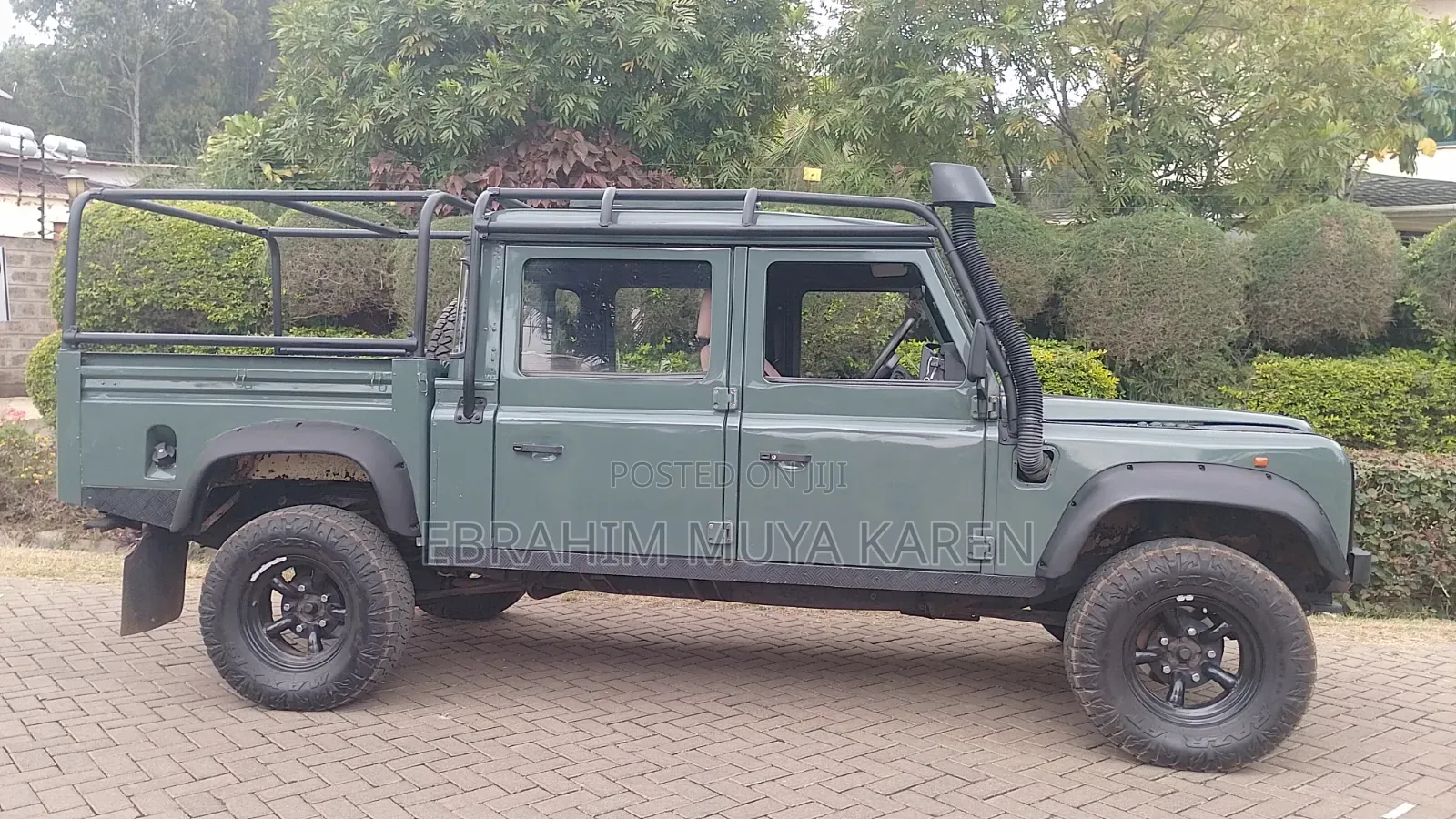 Land Rover Defender Soft Top 4x4 1995 Green