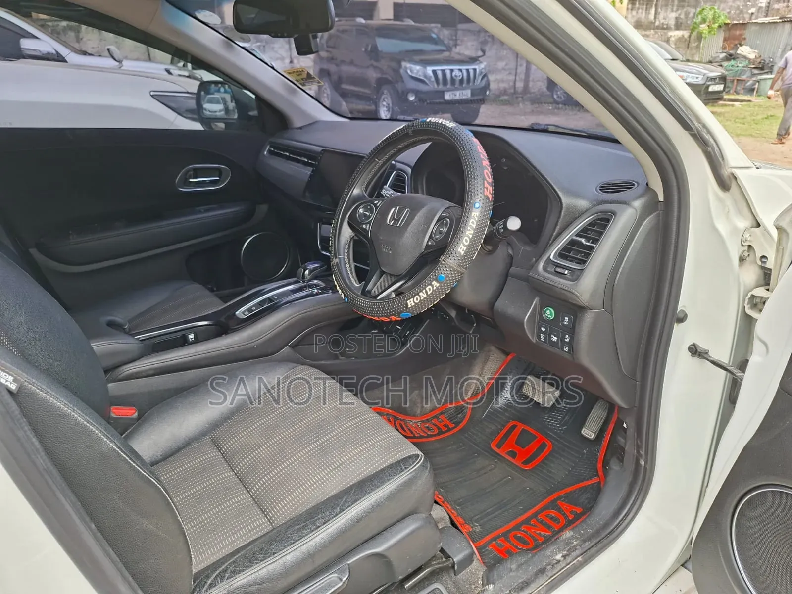Honda Vezel 2017 White