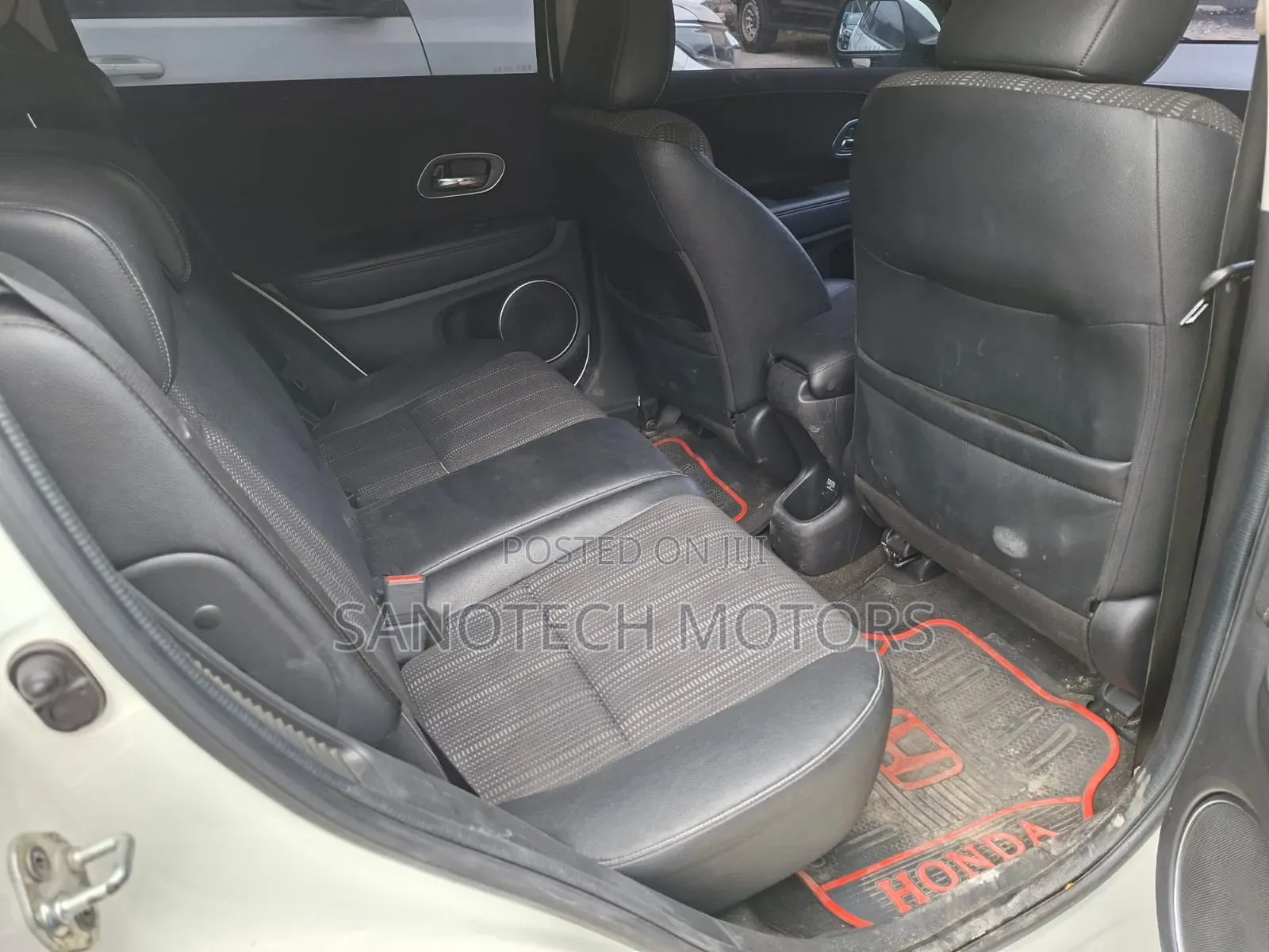 Honda Vezel 2017 White