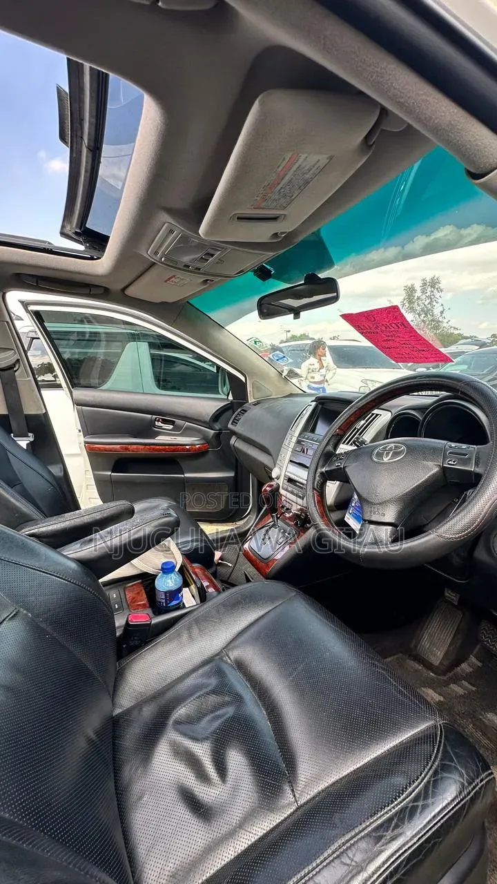 Toyota Harrier 2006 White