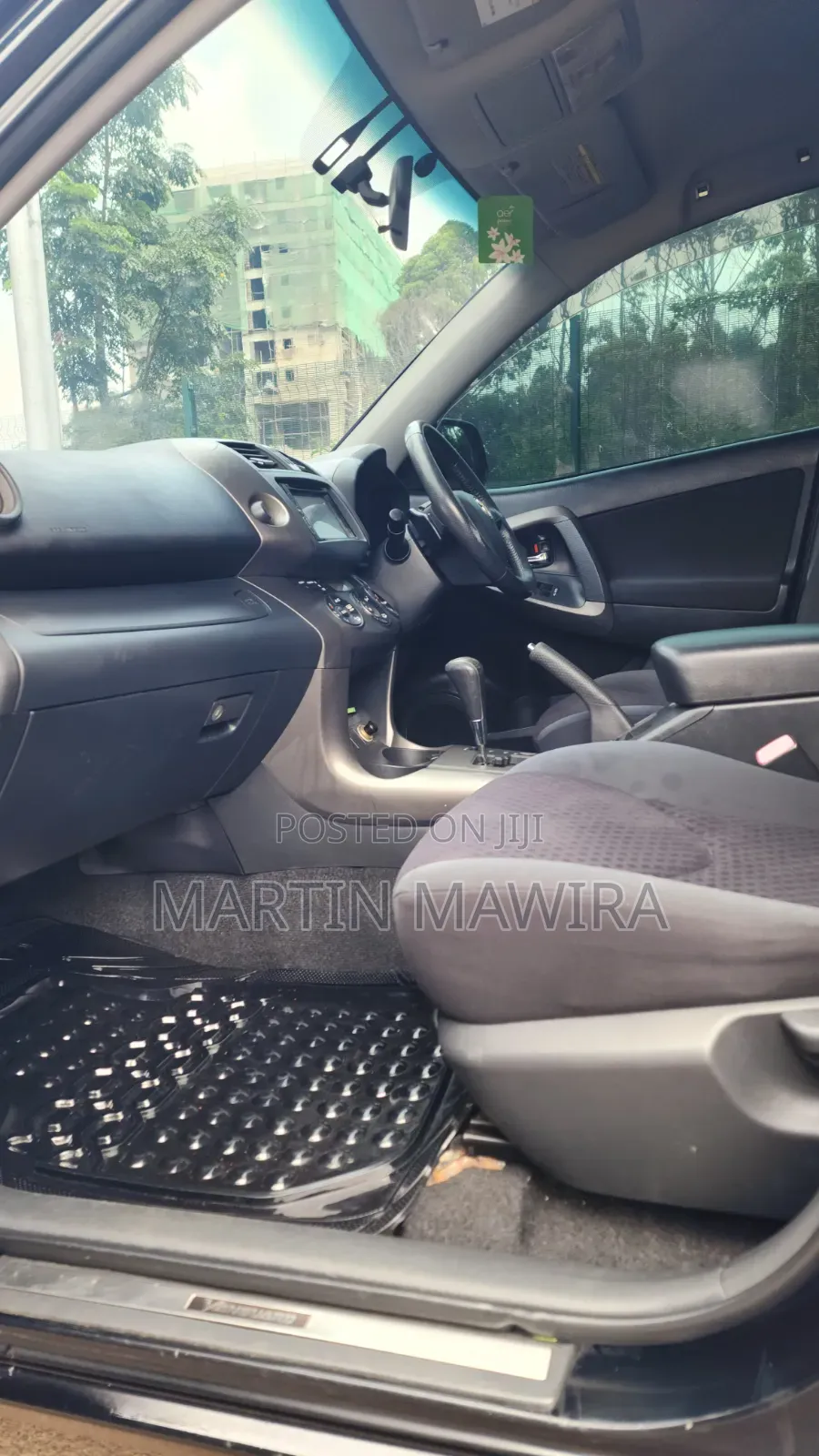 Toyota Vanguard 2012 Black