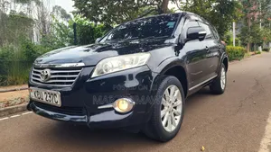 Toyota Vanguard 2012 Black