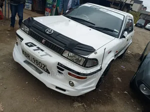 Toyota Corolla 2004 White
