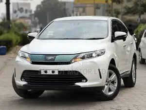Toyota Harrier 2.0 2019 White
