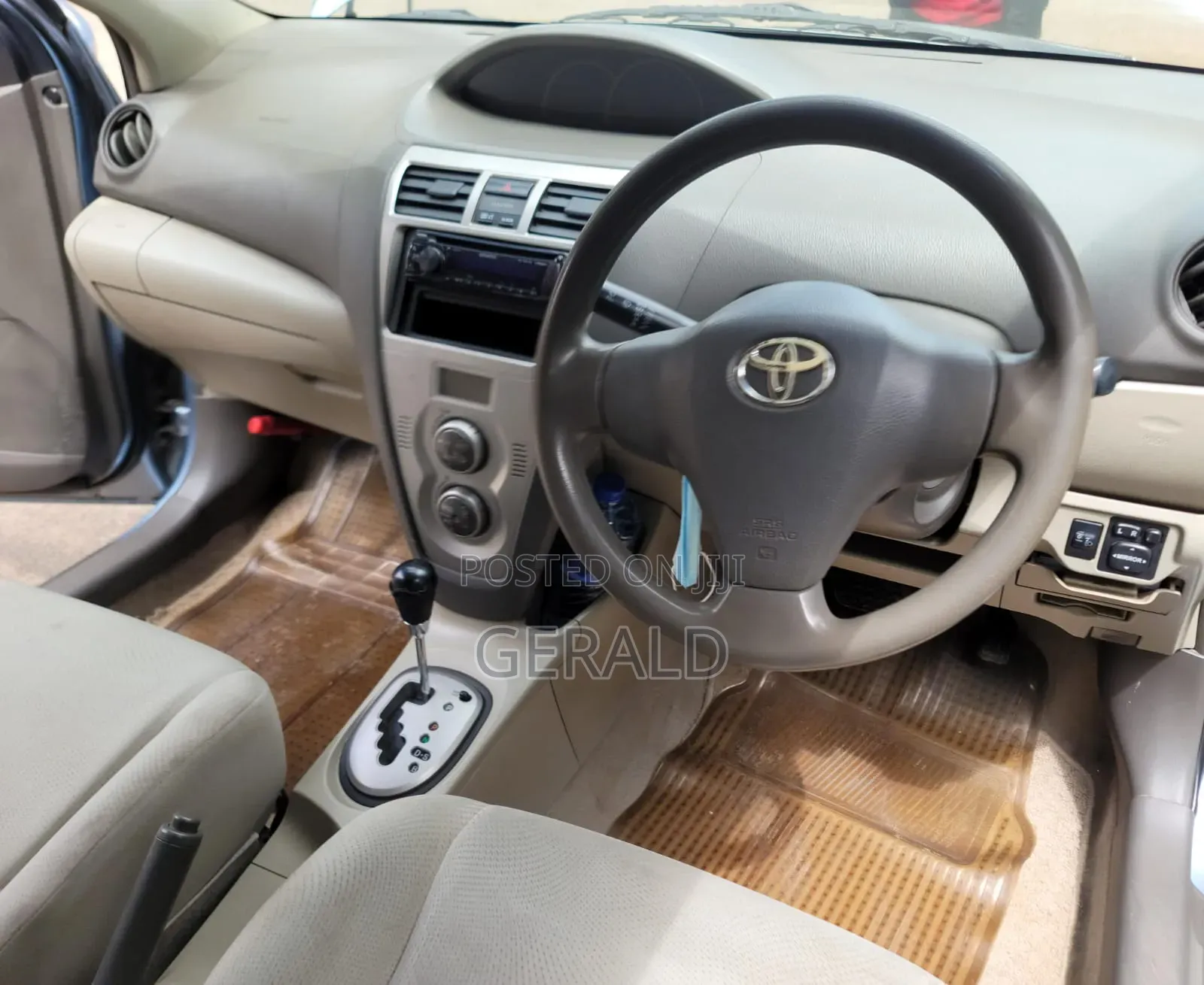 Toyota Belta 2011 Blue