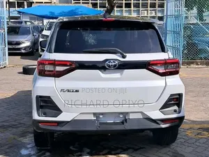 Toyota Raize 2019 White