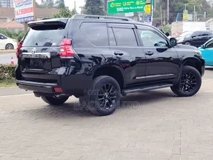 Toyota Land Cruiser Prado 2021 Black