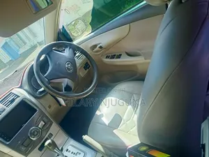 Toyota Axio 2017 Silver