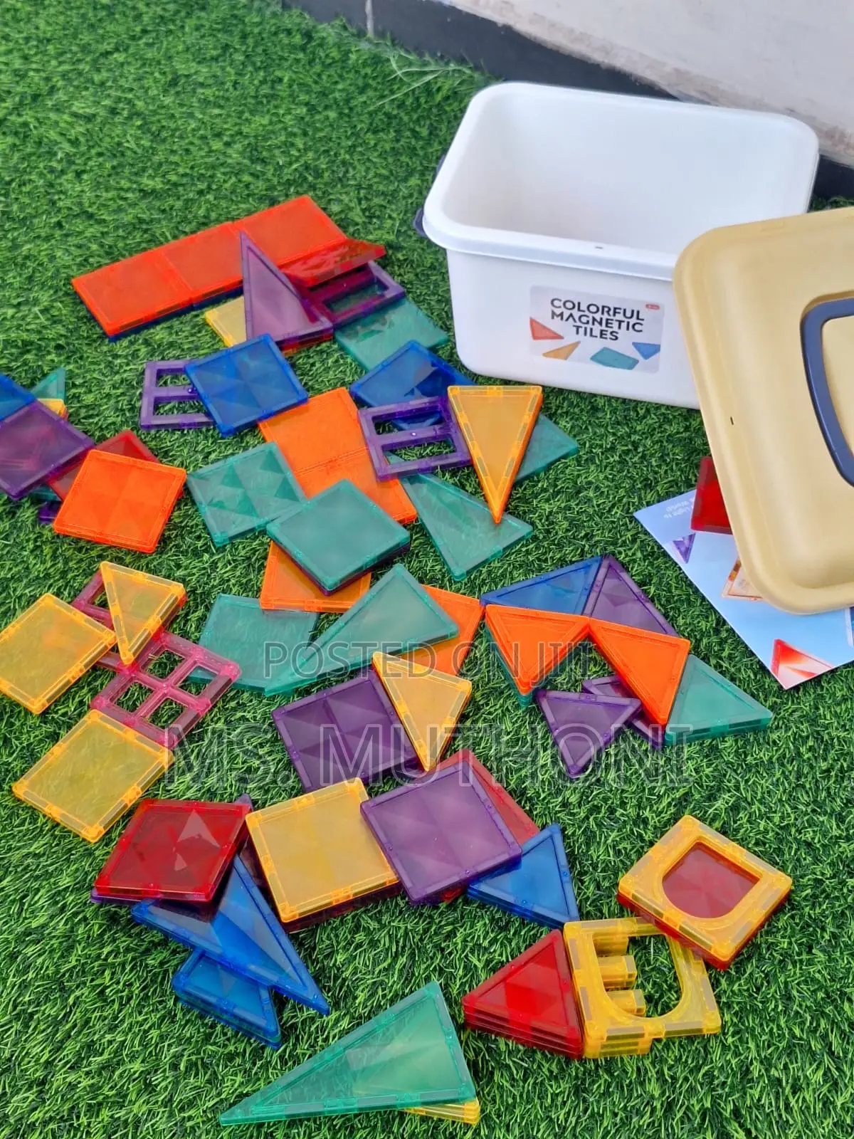 96 PCS Connetix Magnetic Tiles