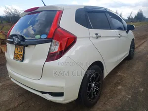 Honda Fit 2018 White