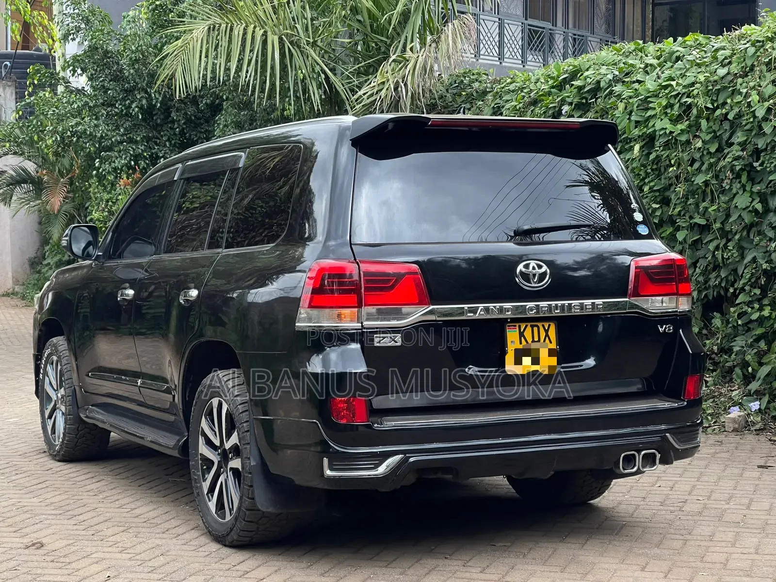Toyota Land Cruiser 2012 Black