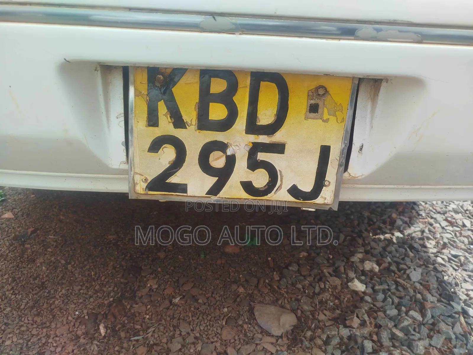 Toyota Vista 2001 White