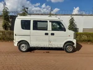 Suzuki Every Wagon 2014 White