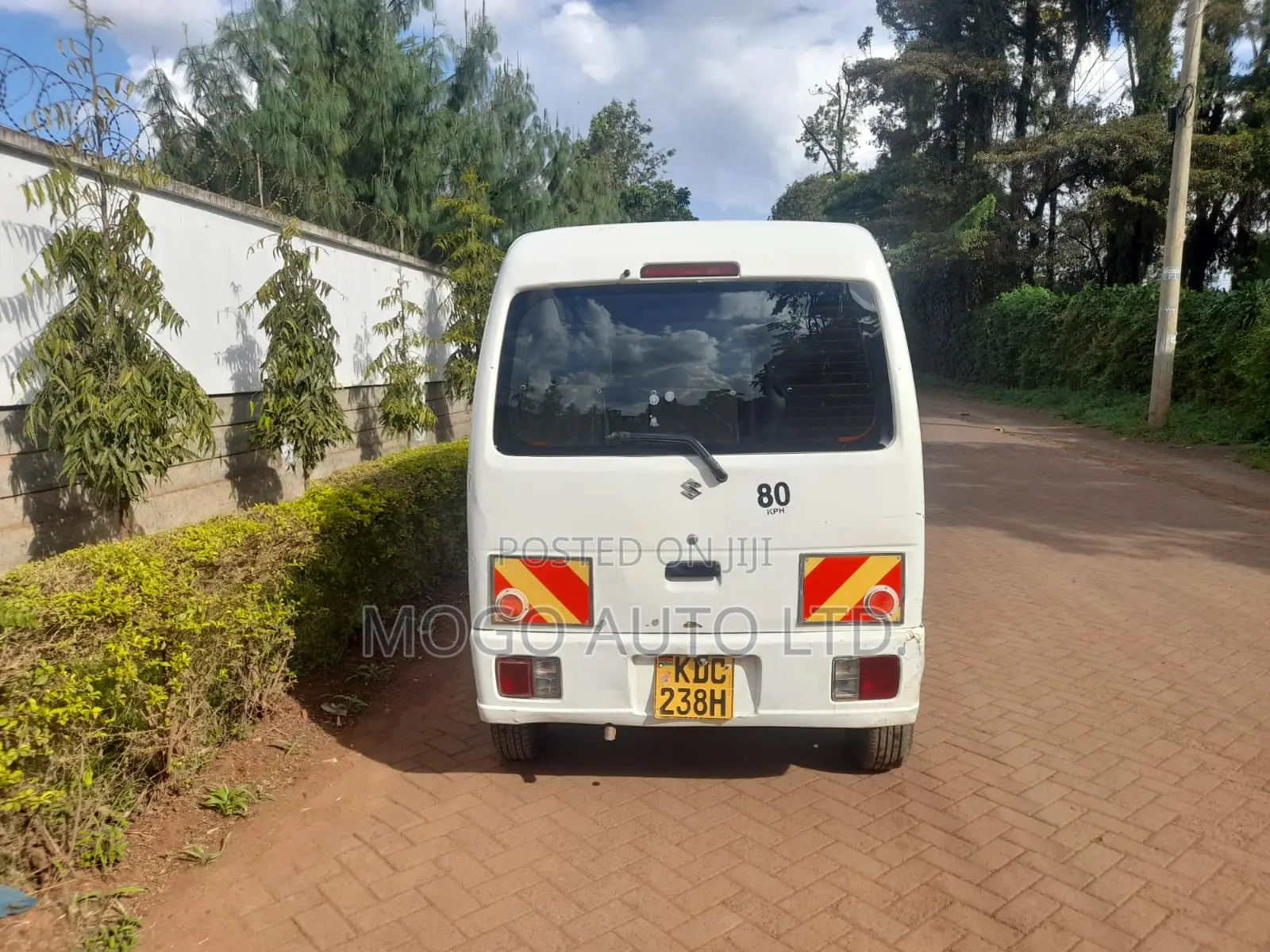 Suzuki Every Wagon 2014 White