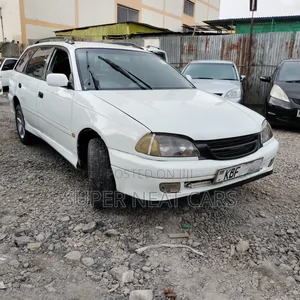Toyota Caldina 2002 White