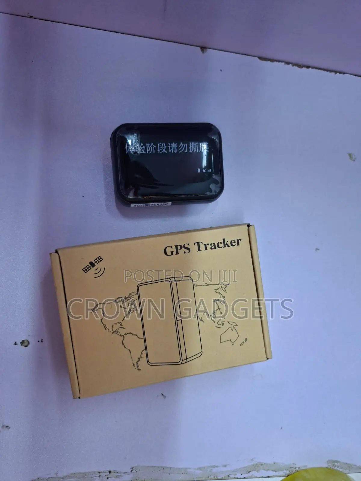Compact 4g GPS Tracker for Vehicles and Asset Tracking