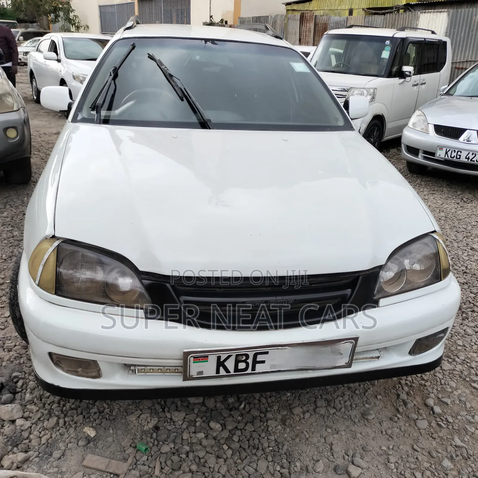 Toyota Caldina 2002 White