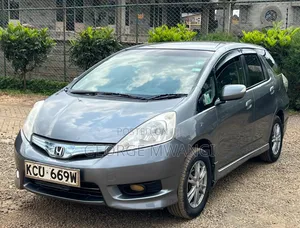 Honda Fit Shuttle 2012 Gray