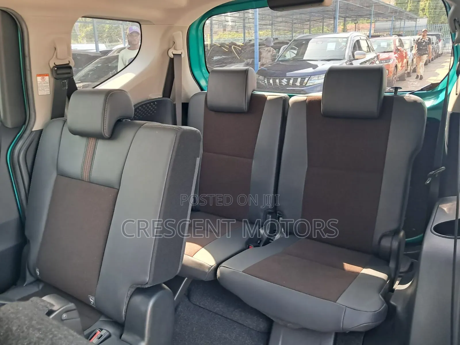 Toyota Sienta 2020 Blue