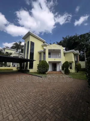 4bdrm Townhouse / Terrace in Maziwa for rent
