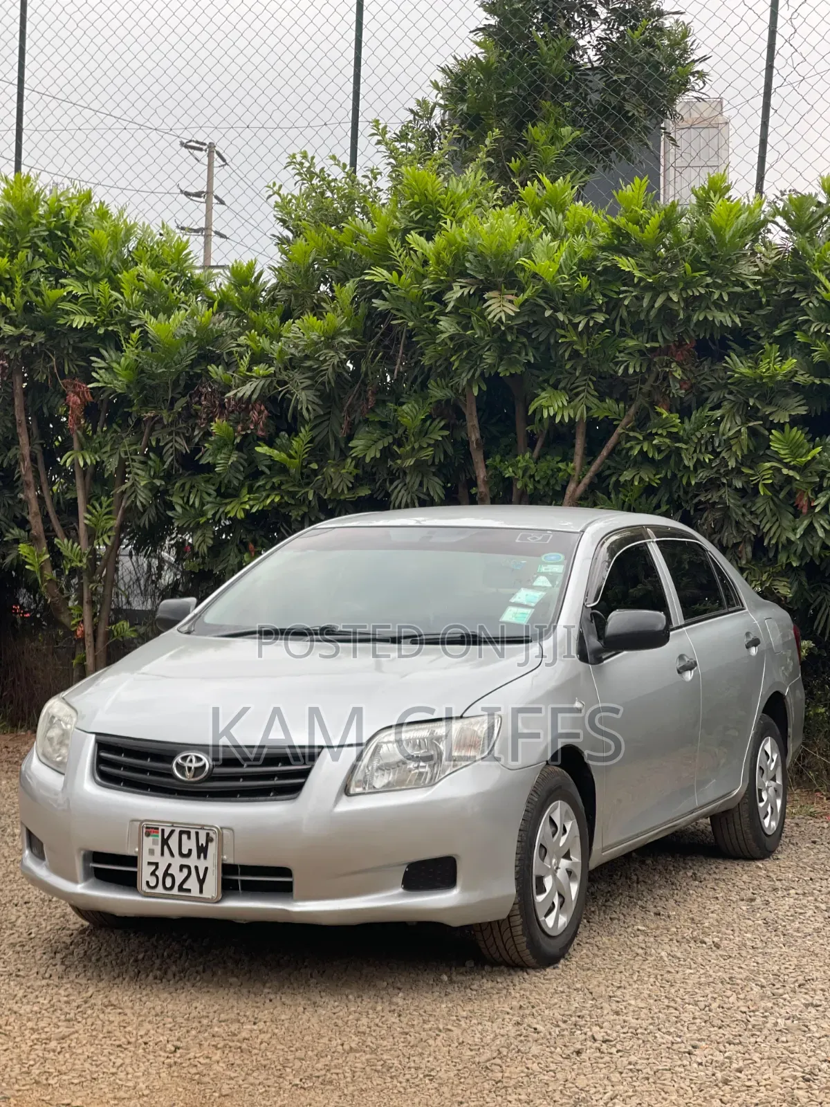 Toyota Axio 2010 Silver