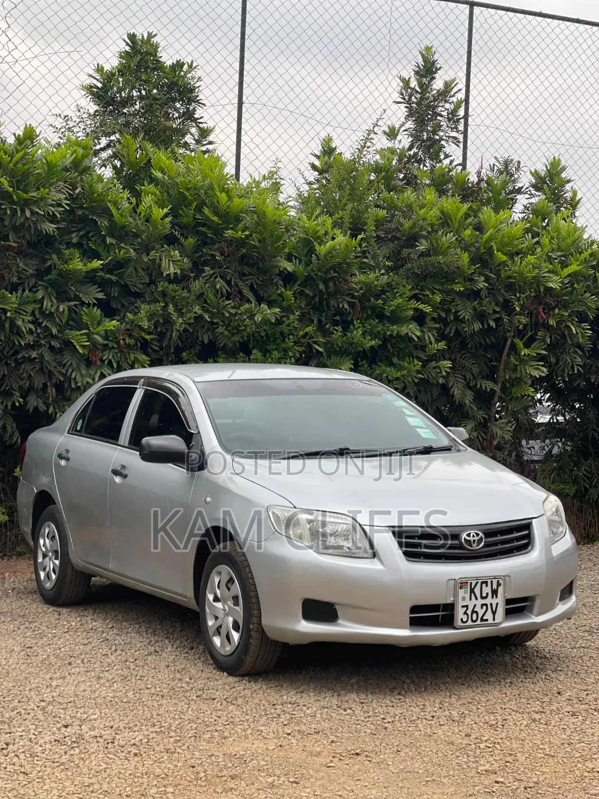 Toyota Axio 2010 Silver