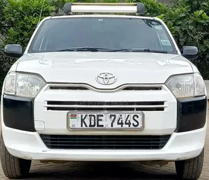 Toyota Succeed SV Premium 2016 White