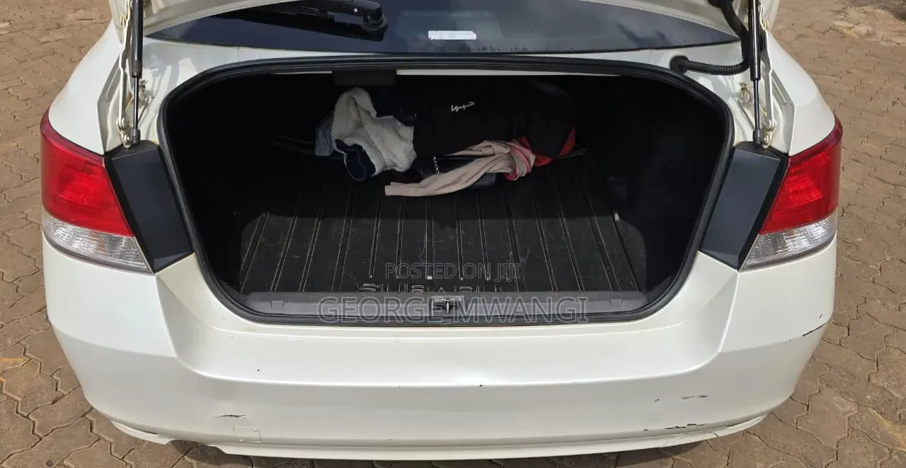 Toyota Axio 2012 Silver