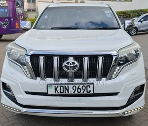 Toyota Land Cruiser Prado 2016 White