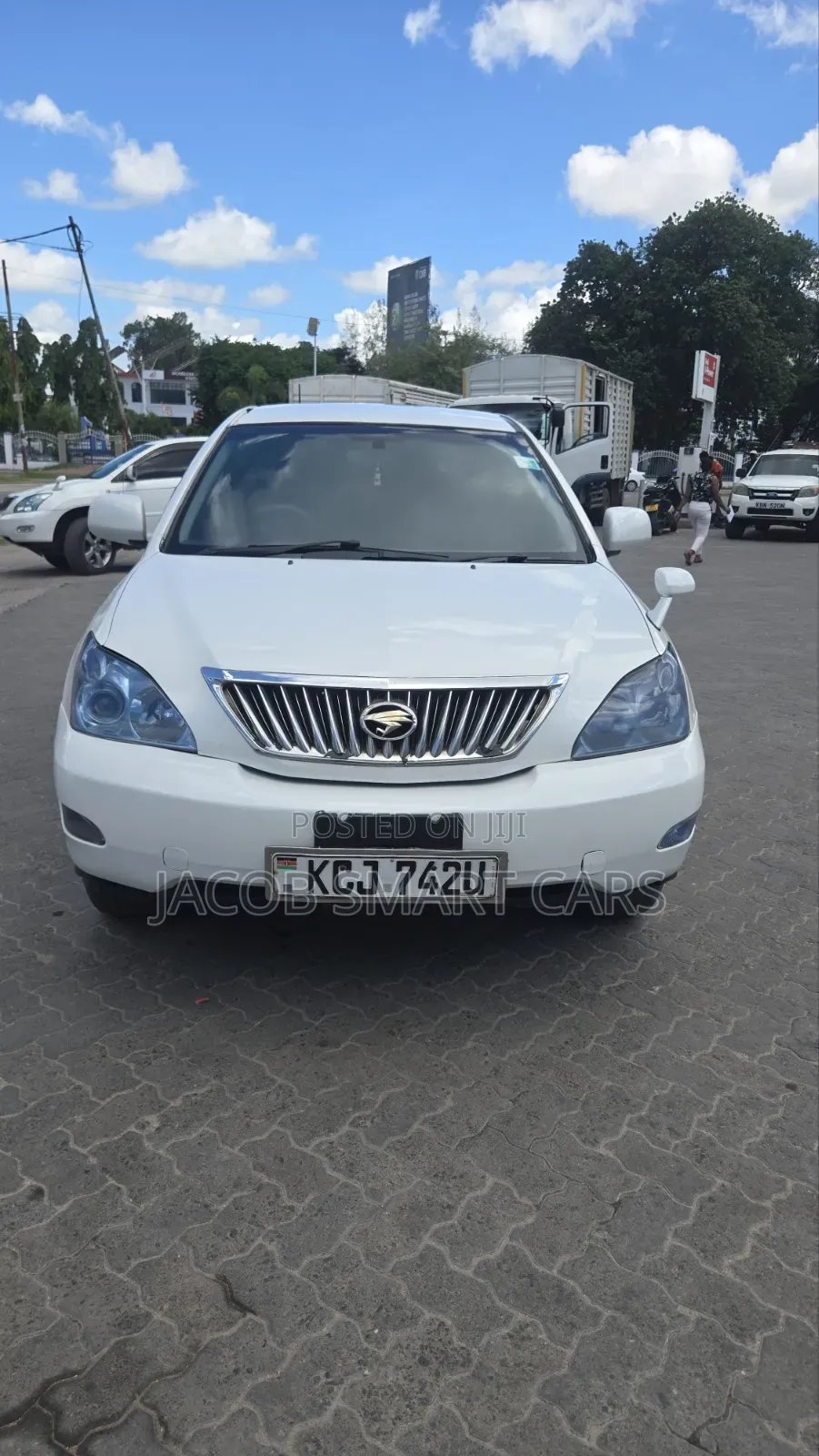 Toyota Harrier 2010 White