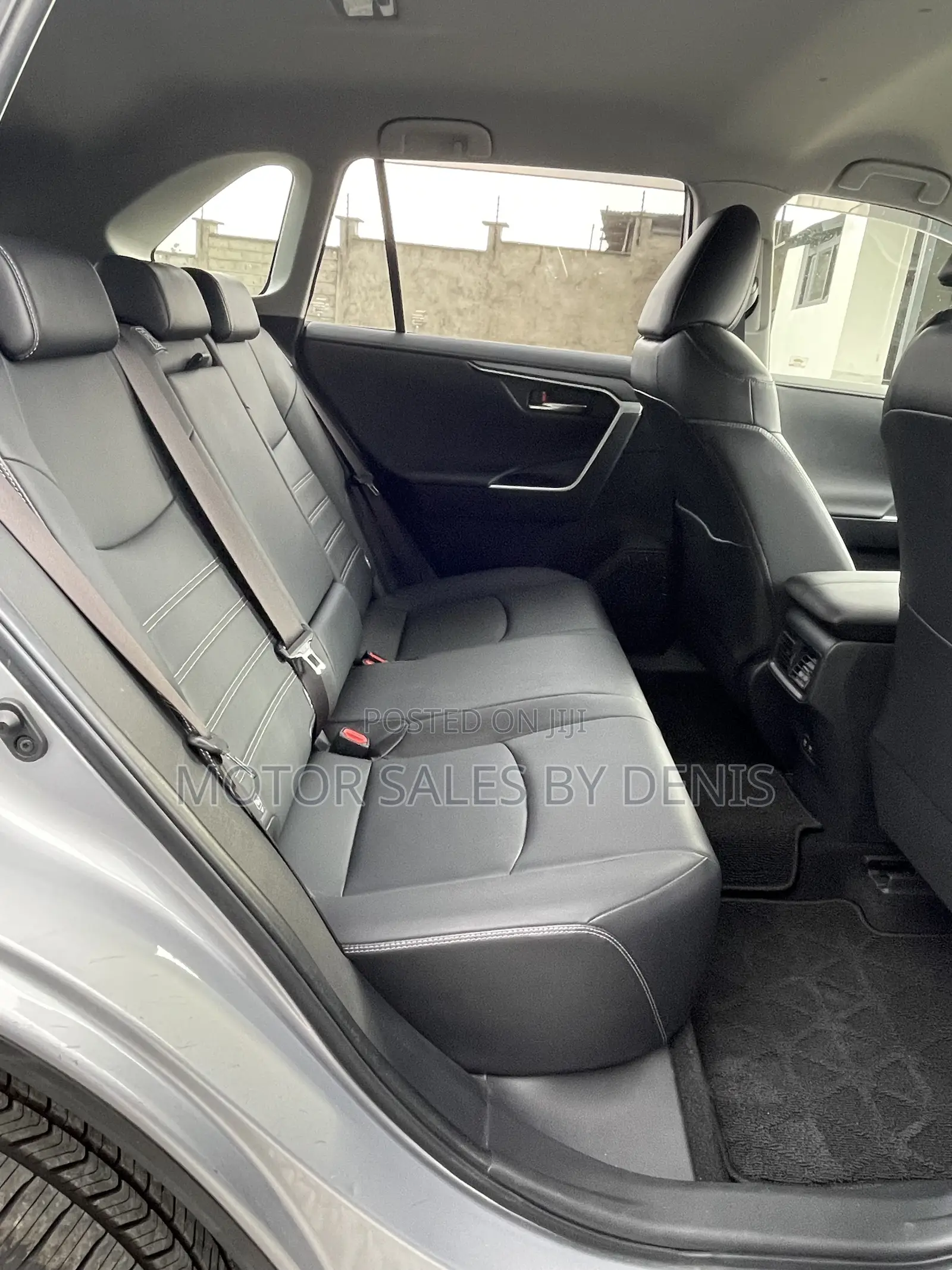 Toyota RAV4 2019 Silver