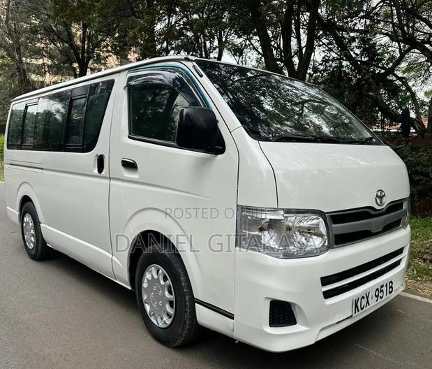 Toyota HiAce 2013 White - thumbnail 5