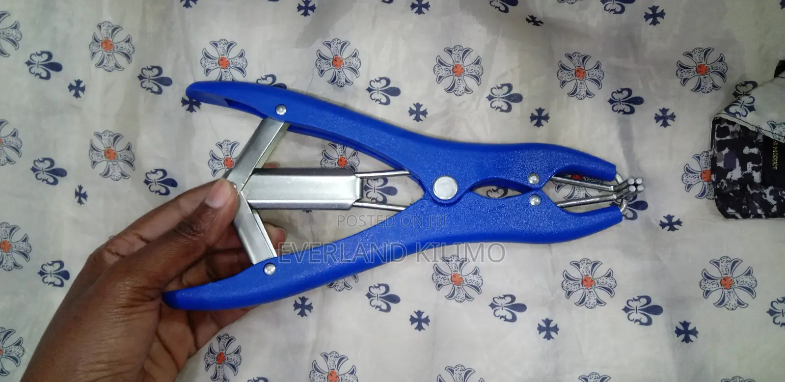 Castration Plastic Elastrator for Rubber Rings