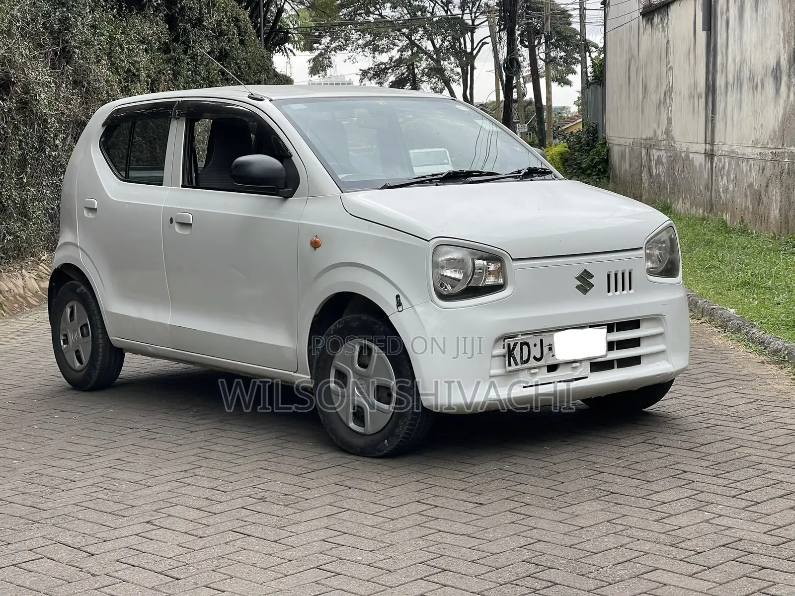 Suzuki Alto 2015 White