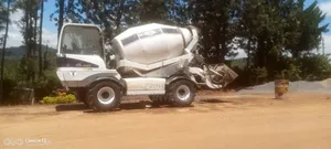 Self Loading Concrete Mixer for Hire