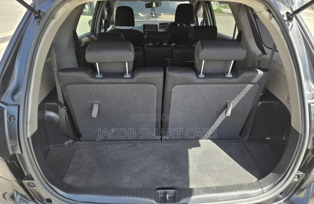 Toyota Wish 2013 Black