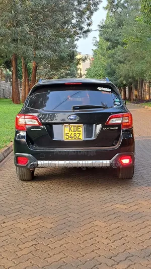 Subaru Outback 2017 Black