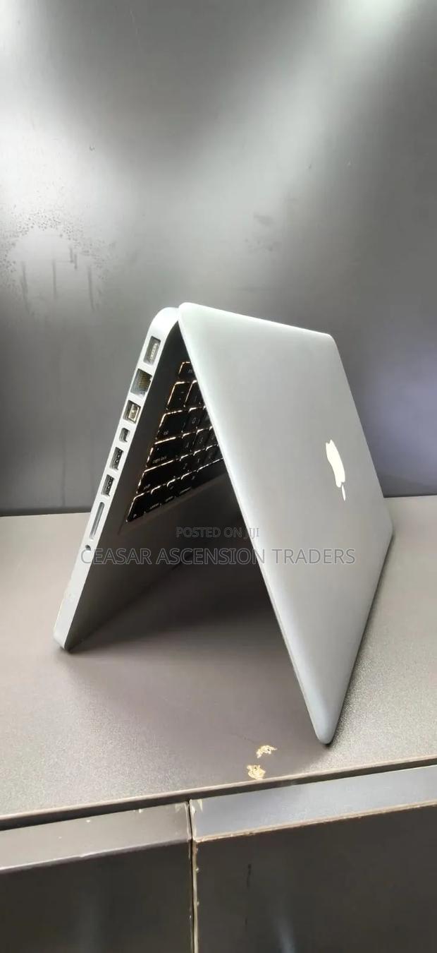 Laptop Apple MacBook 2012 8GB Intel Core i5 SSD 256GB - thumbnail 4