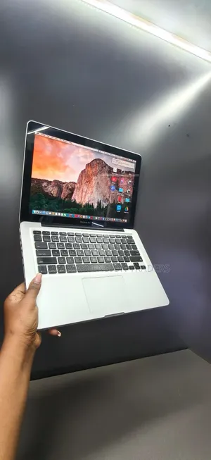 Laptop Apple MacBook 2012 8GB Intel Core i5 SSD 256GB