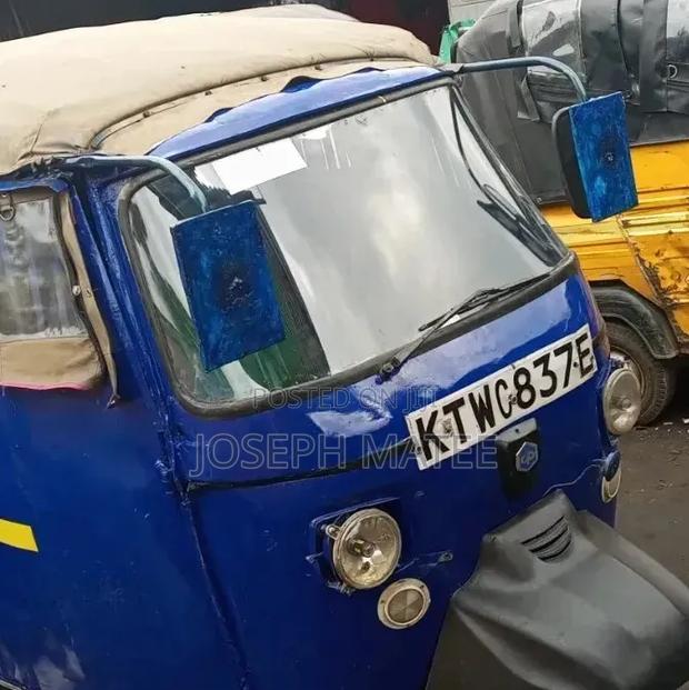 Piaggio 2020 Blue - thumbnail 2