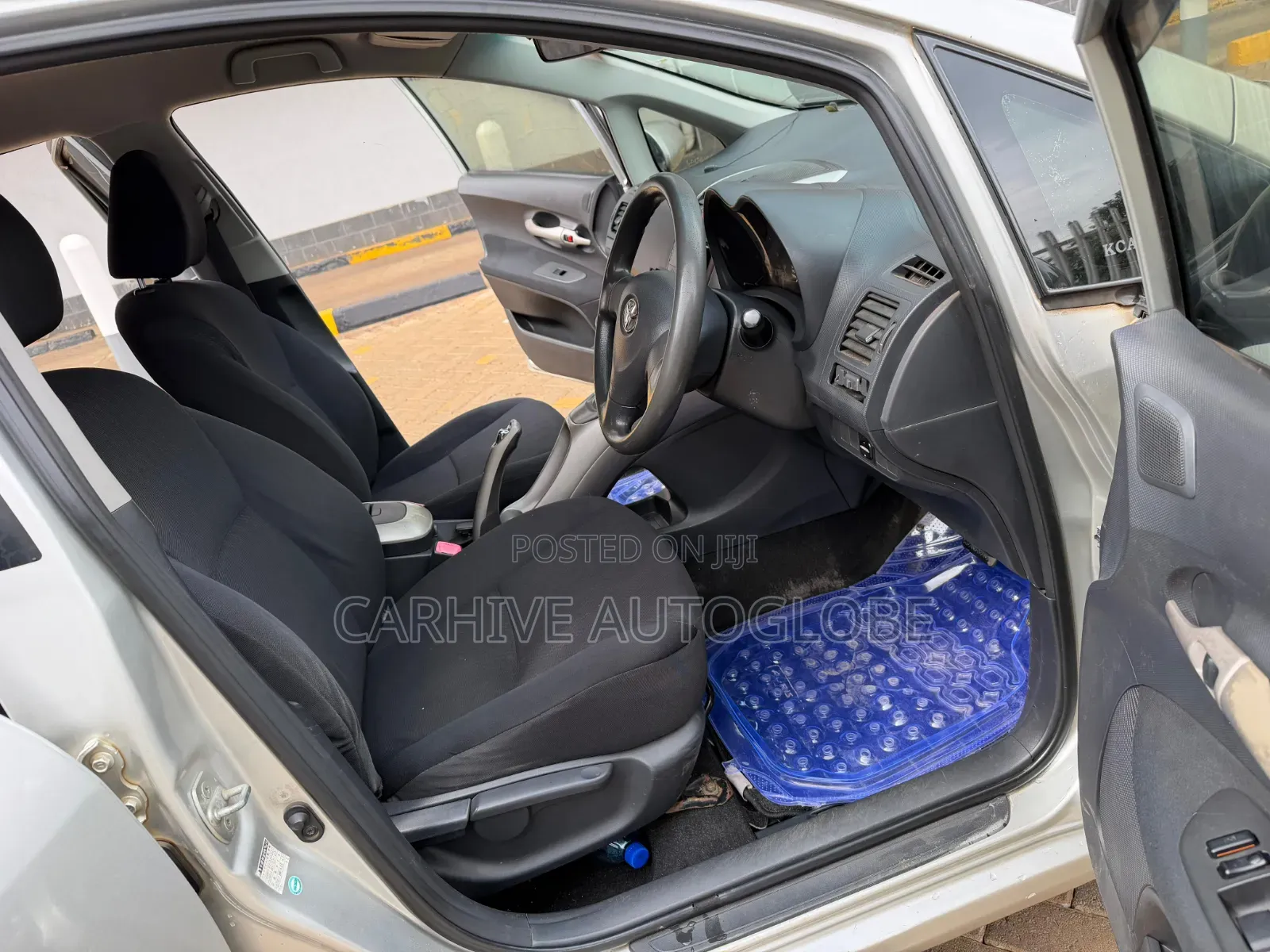 Toyota Auris 2007 Silver