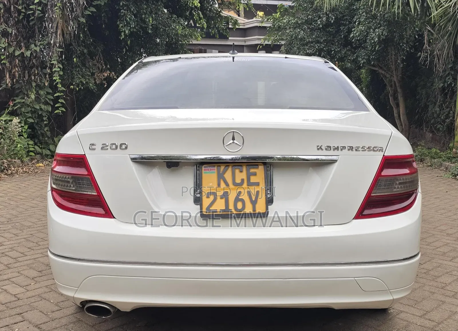 Mercedes-Benz C200 2008 White