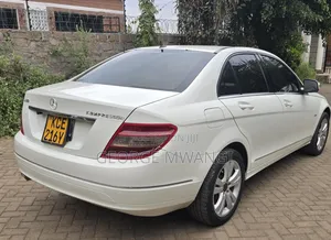 Mercedes-Benz C200 2008 White