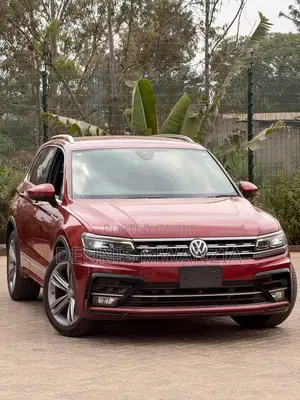 Volkswagen Tiguan 2018 Red