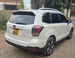 Subaru Forester 2017 White