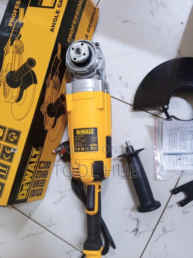 2600w Dewalt Professional Angle Grinder