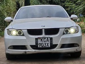 BMW 320i 2007 White