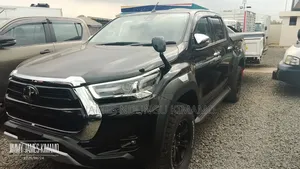 Toyota Hilux 2020 Black